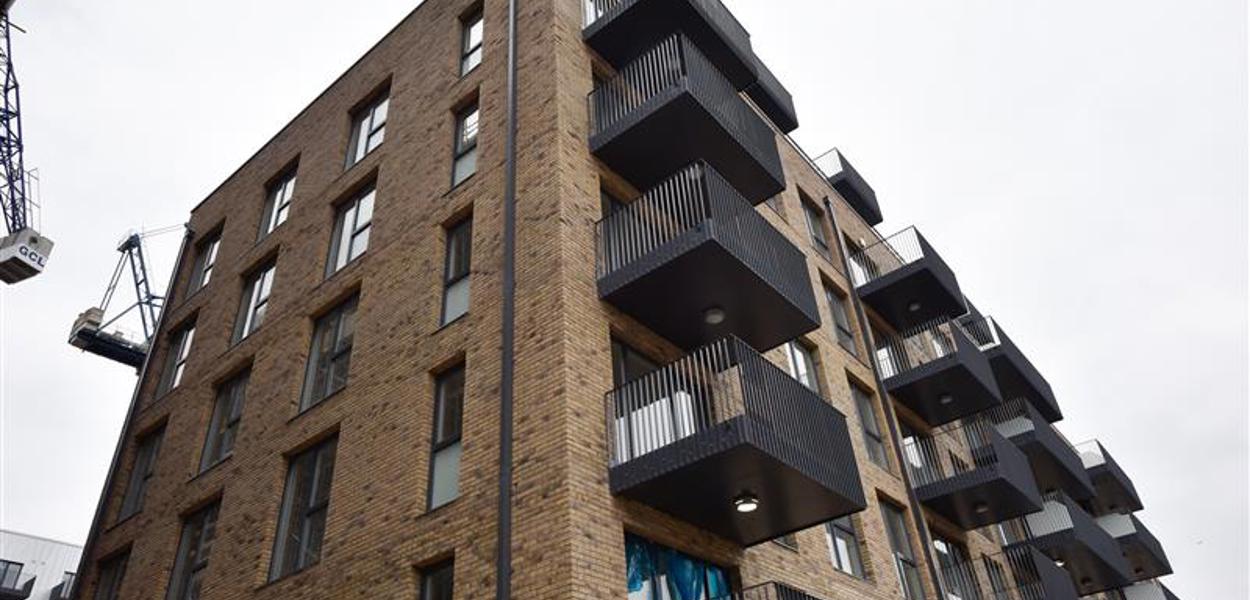 252Eedc7 Bdbf 47D6 Be25 6Ba32e5bb628