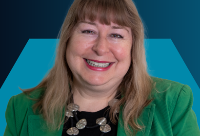 P49 Social Tina Edwards2